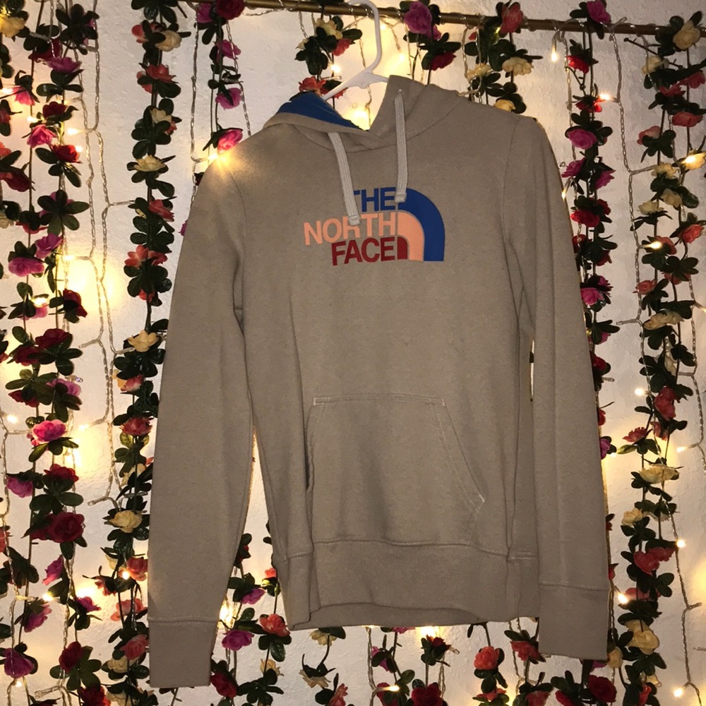 The north face hoodie Size small